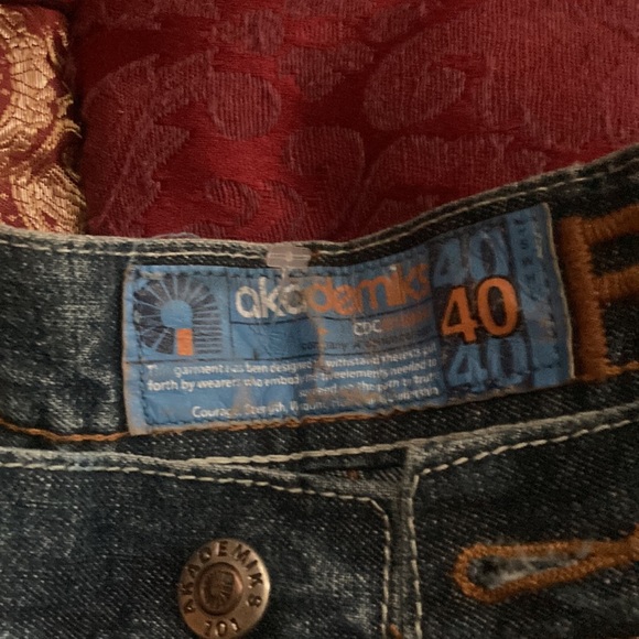 Akademiks Jeans - Picture 3 of 6